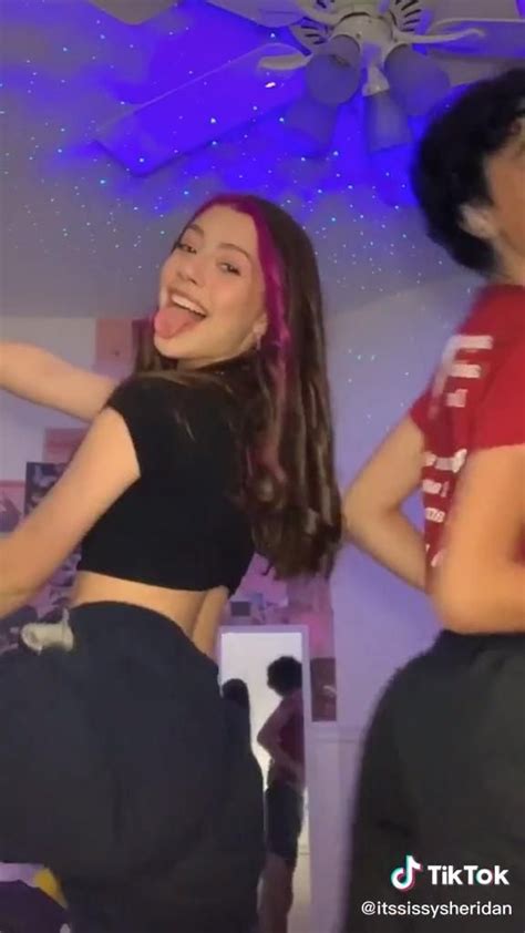 Sissy Twerk .